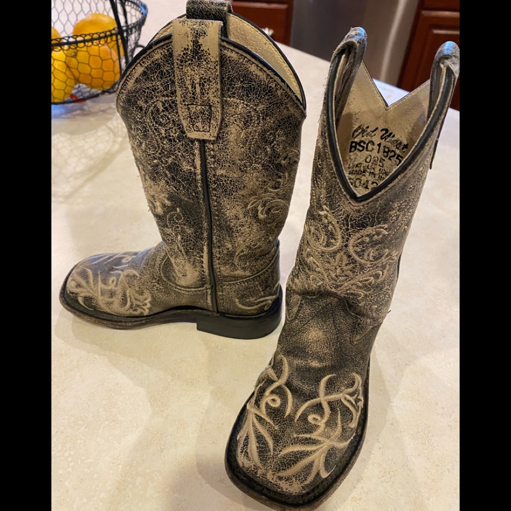 Toddler cowboy boots